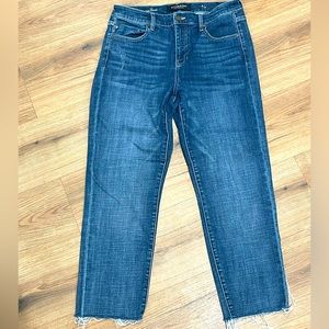 Liverpool - The Girlfriend Jean